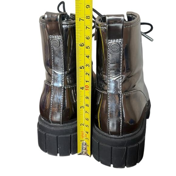 STEVE MADDEN NYC Mirror Metallic Rockk Ankle Boot Lug Sole Big Kids Size 3 - Picture 5 of 8